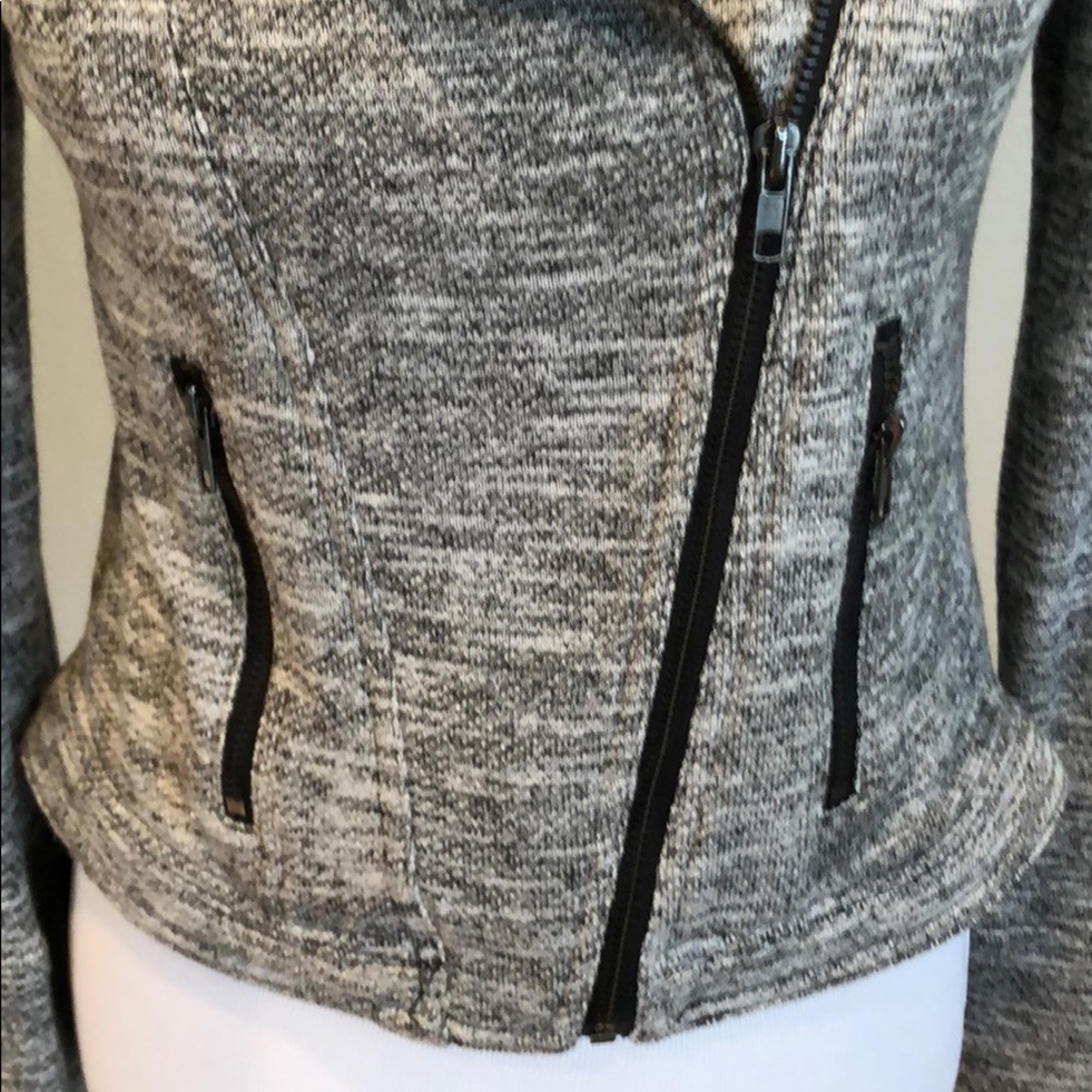 Cute Jacket - image 3